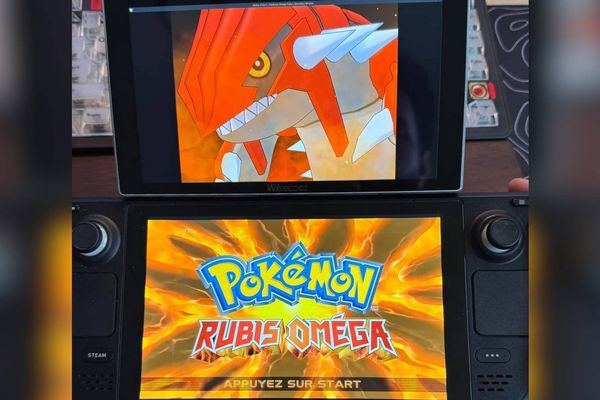 DIY Steam Deck Mod Adds Second Screen for Authentic DS Emulation