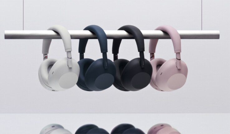 The Sony WH-1000XM6 in its four colour options.