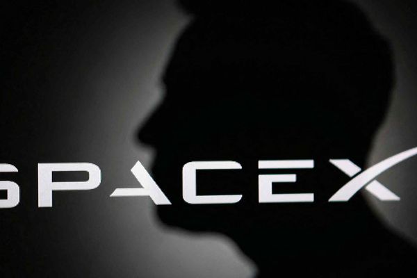 SpaceX’s $2.1 Trillion Debut Turns Asia Into the Core Test of Its Valuation