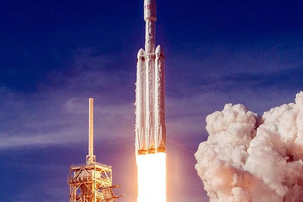 SpaceX Starlink Satellite Anomaly Raises Questions About Space Debris Management