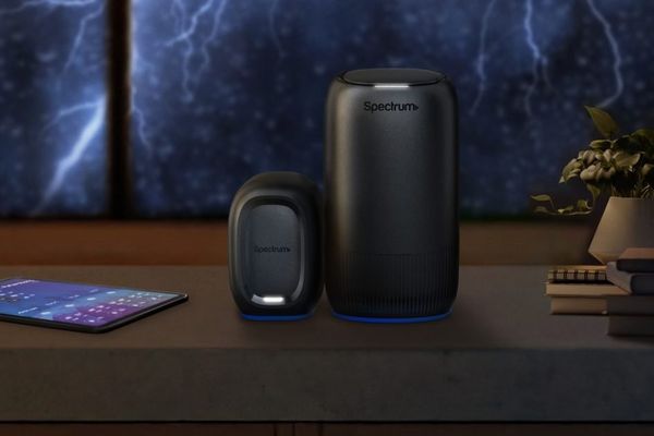 Spectrum's 'Invincible WiFi' Plan Combines WiFi 7, 5G Backup, and Battery Power