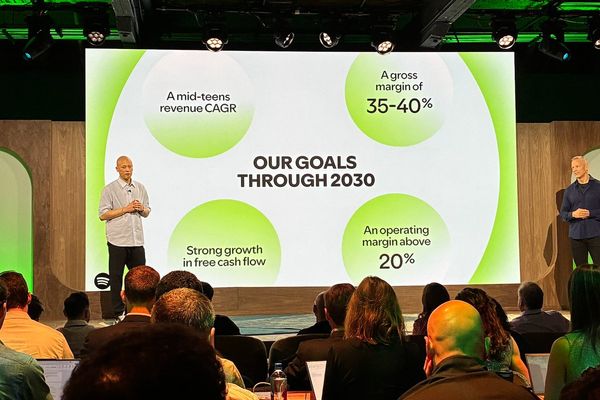 Spotify, Universal Music Strike AI Remixes Deal as Streamer Builds New 'Taste Model'