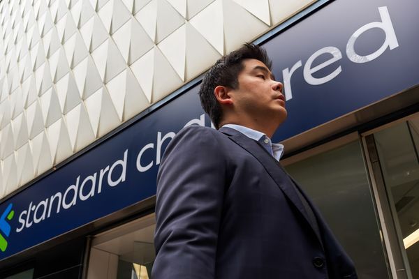Standard Chartered’s AI‑Driven Workforce Reduction Raises Questions for Chip‑Intensive Automation