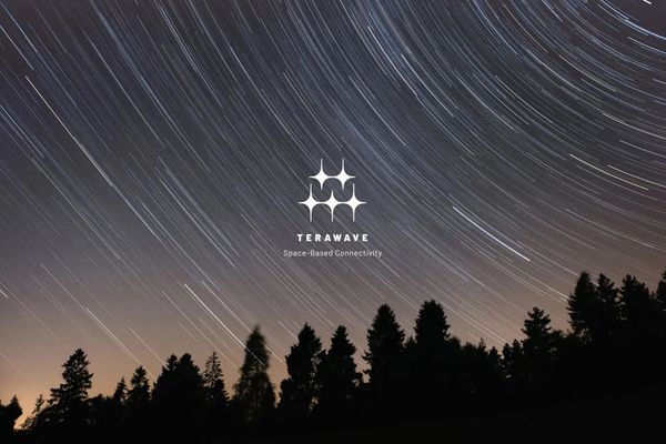 TeraWave: Blue Origin's 6-Terabit Satellite Internet Targets Enterprise, Not Consumers