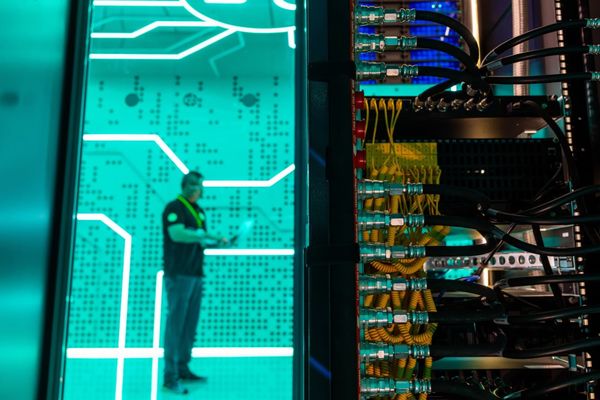 Data center financing rises as investors price political risk