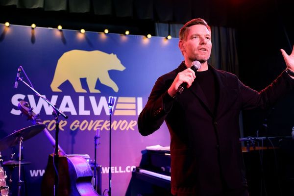 Swalwell Loses All 21 Democratic Endorsements Amid Party Rift