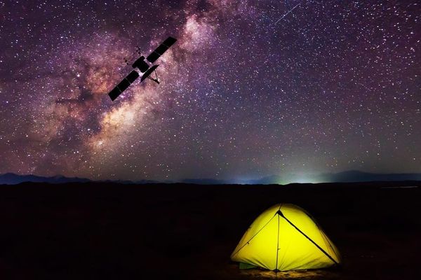 T-Mobile's Starlink Satellite Service Expands Beyond Texting: WhatsApp, Maps & Key Apps Now Available Off-Grid