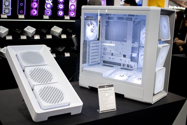 FormulaV Line Targets US PC‑Case Market with Tilting‑Fan G10 and Panoramic Z3 Designs