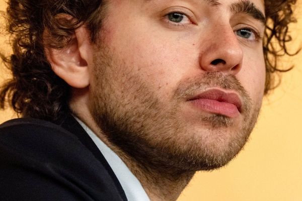 Polymarket's $9B Rise: Crypto Betting Platform Gains Traction Amid Regulatory Scrutiny