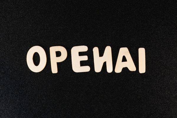 Amazon's $50B OpenAI Gamble: Paying 16x Microsoft's Price for No Exclusives