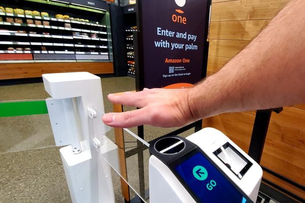 Amazon Discontinues Palm Recognition System, Deletes User Data