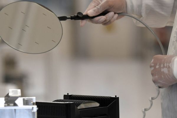 China Warns of Global Chip Shortages Amid Nexperia-China Dispute