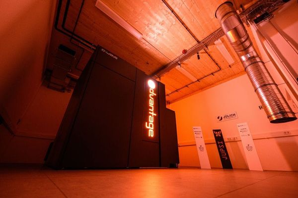 D-Wave Acquires Quantum Circuits in $550M Bid for Gate-Model Capabilities