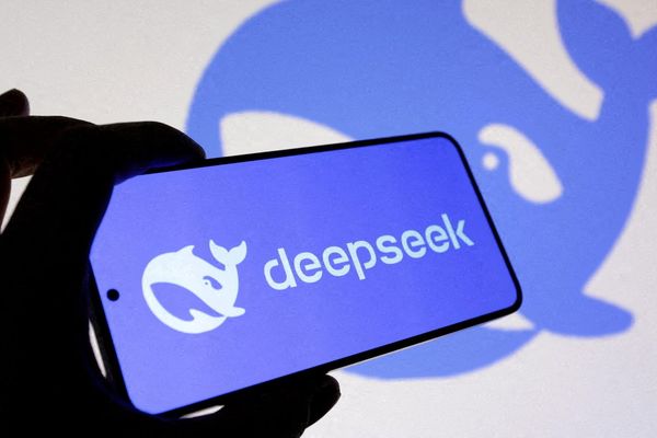 US Launches Global Campaign Against Chinese AI Model Distillation, Targeting DeepSeek
