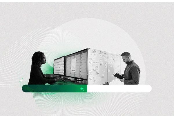 AI at Work: 50% of US Workers Now Use It, But Leaders See Bigger Impact Than Staff