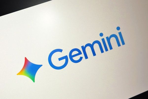 Gemini's Meteoric Rise Fuels AI Assistant Wars Amid Diverging Philosophies