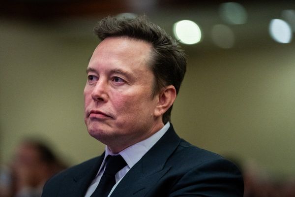 Musk's Grok vs. OpenAI: A Battle Over AI Safety and Corporate Control