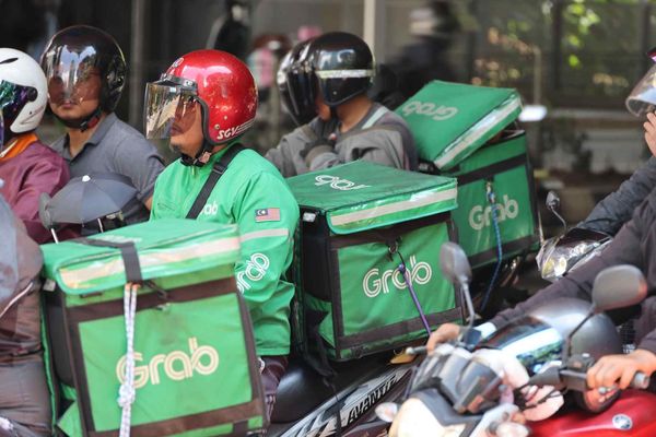 Southeast Asia's Food Delivery Market Hits $22.7B as Grab Dominates with 55% Share