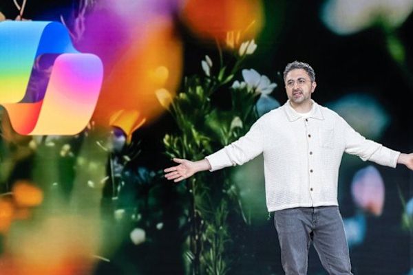 Microsoft Shifts Toward Proprietary AI Models, Aims to Reduce OpenAI Dependence