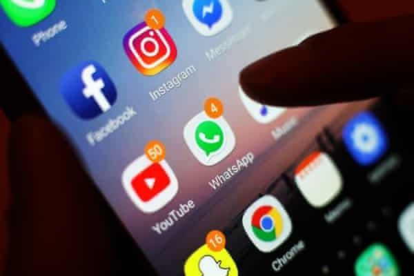 UK Social Media Engagement Declines as Users Become More Selective, Ofcom Reports