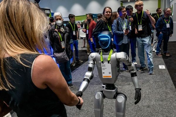 Humanoid Robot Shipments Surge Fivefold in 2025, But Deployment Challenges Persist