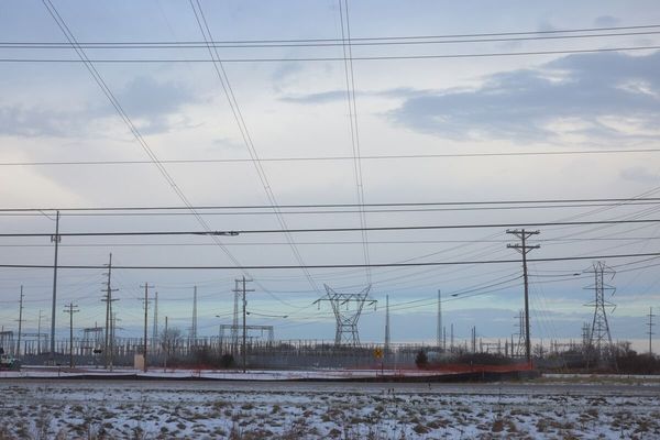 PJM Scales Back 2027 Power Demand Forecast, Citing Uncertain Data Center Commitments