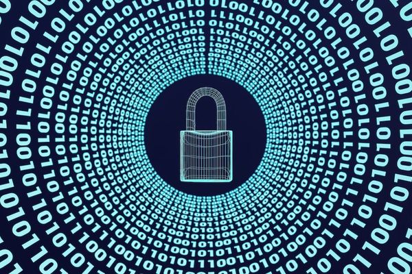 CopyFail Vulnerability: Linux Security Flaw Allows Privilege Escalation Despite Available Patches
