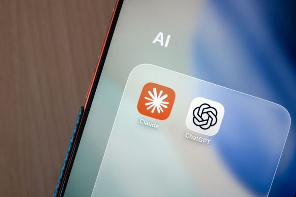 VC Firms Break Taboo, Back Both OpenAI and Anthropic in AI Race