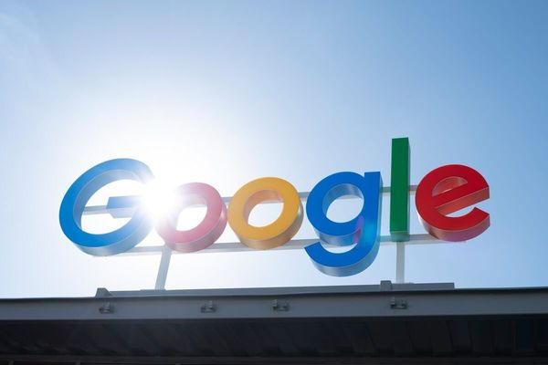 Alphabet Seeks $15B Bond Sale to Fund Massive $185B 2026 Capex Amid AI Infrastructure Buildout