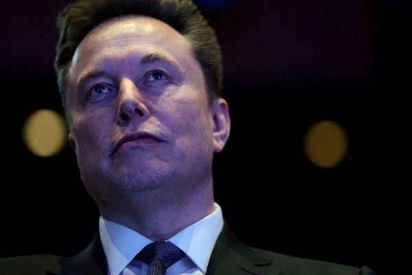 Elon Musk Requires Banks to Subscribe to Grok for SpaceX IPO Advisory Roles