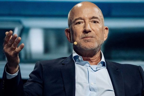 Jeff Bezos' Project Prometheus Hires xAI Co-Founder Kyle Kosic as AI Arms Race Intensifies