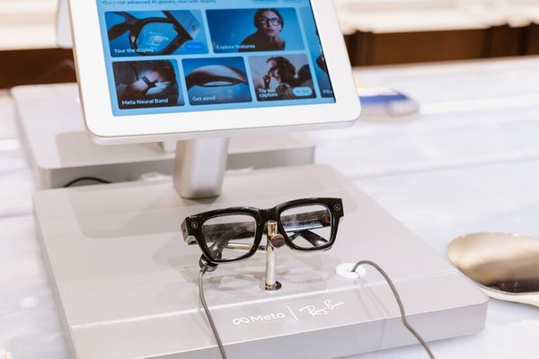 Meta's Smart Glasses to Get Facial Recognition by 2026, Raising Privacy Concerns