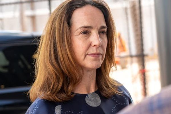 OpenAI Hits $25B Revenue Milestone as Anthropic Faces Pentagon Contract Crisis