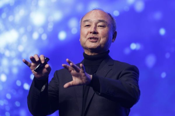 SoftBank Seeks $40B Bridge Loan to Finance OpenAI Investment