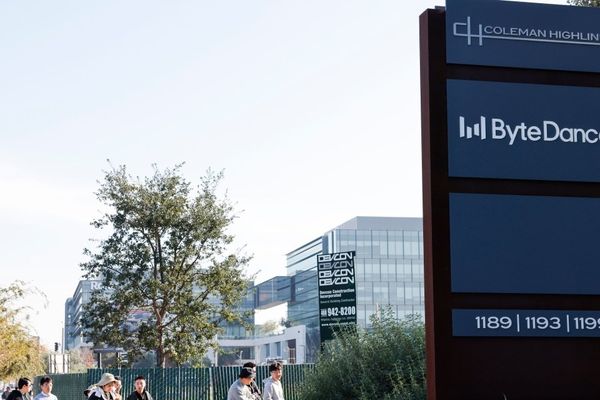 Trump Administration Set to Receive $10B Fee from TikTok US Deal