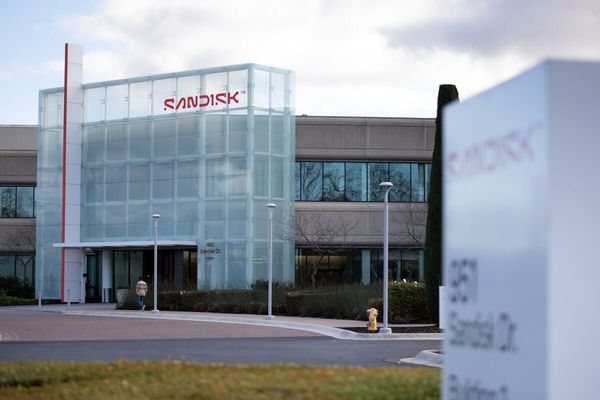 Western Digital Plans $3.09B Sandisk Stake Sale at 9.4% Discount