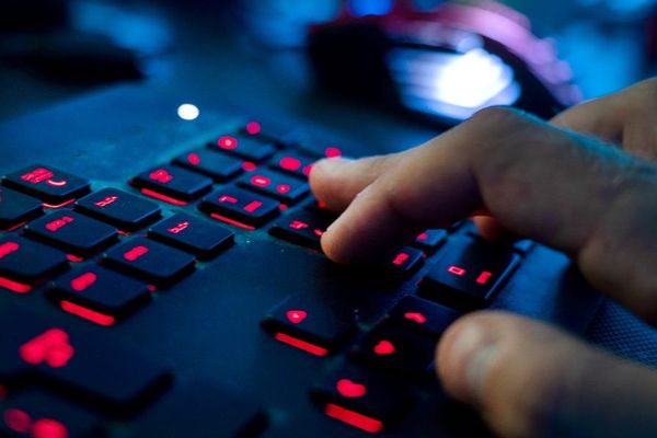 Online Ads Overtake Email as Top Malware Delivery Channel in 2025