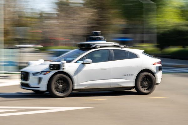 Waymo and Waze Partner to Map Potholes Using Robotaxi Sensors