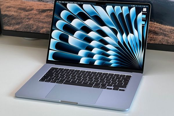 Apple's 15-inch MacBook Air M5: Performance Analysis and Value Assessment