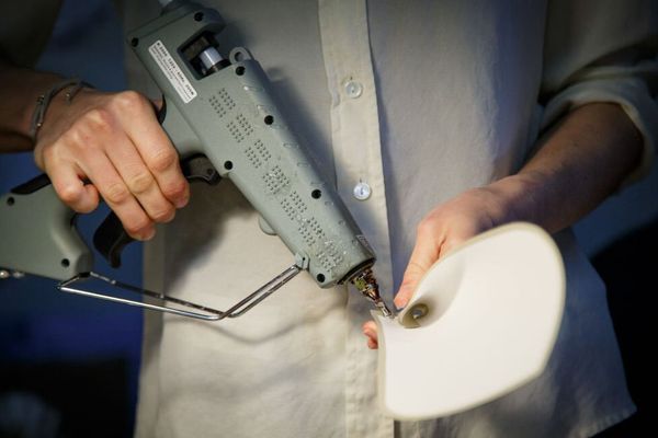 The 'Bone-Healing Gun': A Revolutionary Handheld Device for On-Demand Fracture Repair