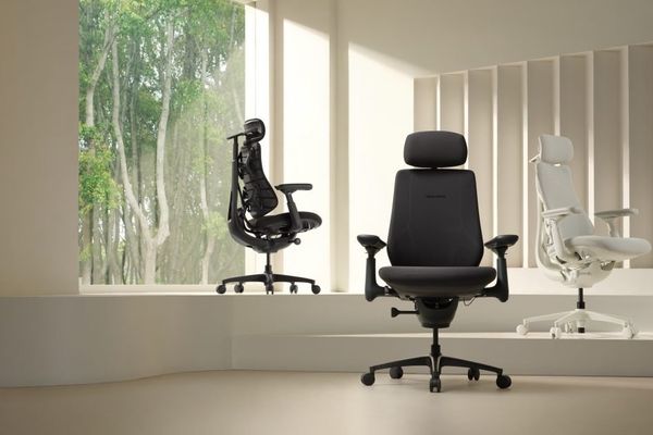 LiberNovo Maxis ergonomic chair raises the bar for big‑and‑tall professionals