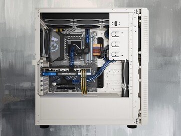 Maingear Retro98 prebuilt gaming PC with water cooling is shown (Image source: Maingear PR with edits)