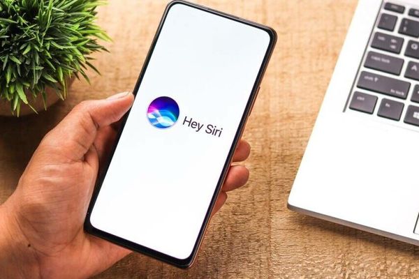 Apple’s new Siri adds friction to Spotlight search