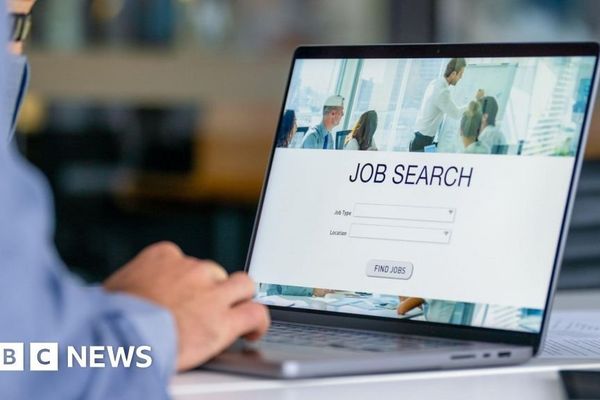 The Rise of 'Ghost Jobs': How Fake Listings Skew Tech Hiring Data and Erode Trust