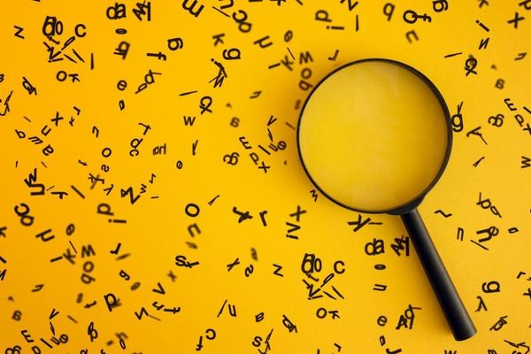 The Shifting Battlefield of AI Content Detection: Why Chatbots Now Outperform Dedicated Tools