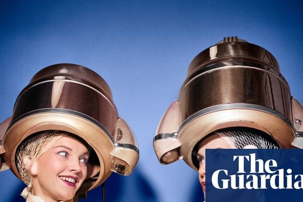 The Lost Art of Talking to Strangers: Why We Need to Reclaim Public Conversation