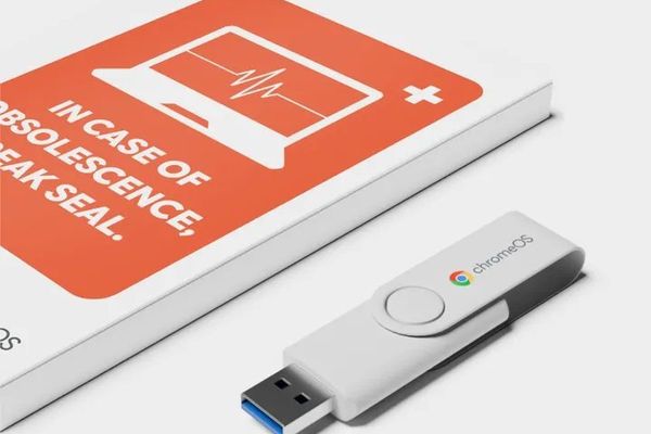 Google's $3 ChromeOS Flex USB Drive Makes Old PCs Chromebook-Ready
