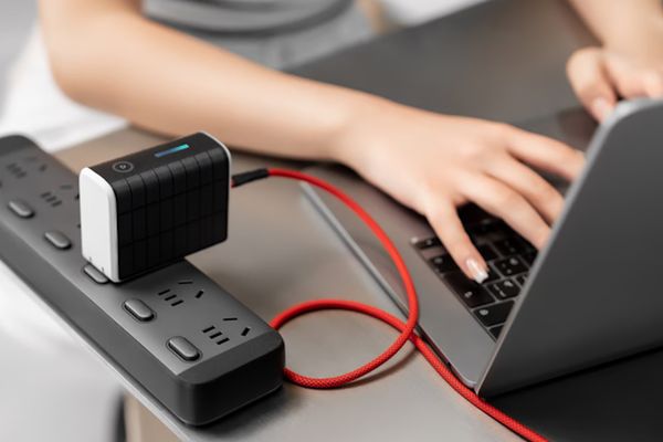 Solly 300 W Foldable Power Bank Packs Solar, Integrated Charger and Laptop‑Ready USB‑C