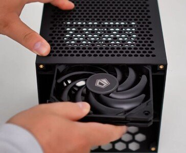 Top-mounted 120 mm cooling fan installed inside the ITG Cube 3D-printed gaming enclosure