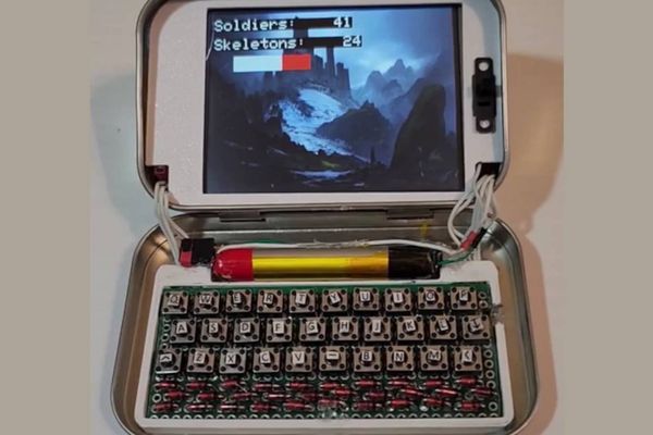 This Altoids Tin ESP32 Computer Comes With a Keyboard, and Yes, It Runs DOOM